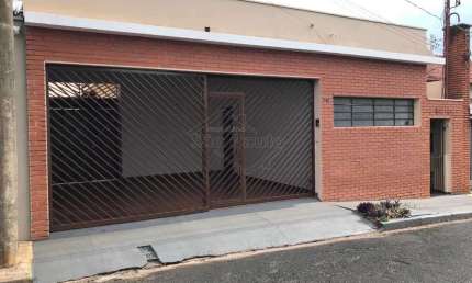 Casa com 6 quartos à venda na Vila Nossa Senhora do Carmo, Araraquara , 236 m2 por R$ 350.000