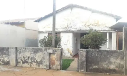 Casa com 2 quartos à venda no Centro, Santa Lúcia , 74 m2 por R$ 150.000