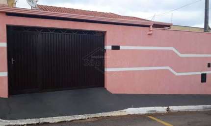 Casa com 3 quartos à venda no Jardim Paulista, Araraquara , 144 m2 por R$ 300.000
