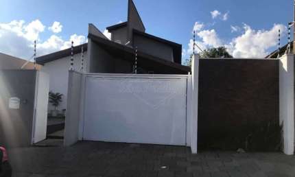 Casa com 3 quartos à venda no Residencial Cambuy, Araraquara , 200 m2 por R$ 1.350.000