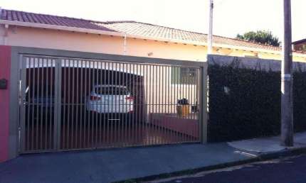 Casa com 3 quartos à venda no Jardim Santa Angelina, Araraquara , 211 m2 por R$ 680.000