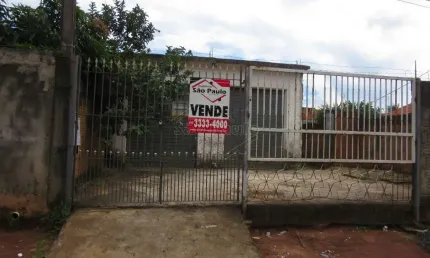 Casa com 1 quarto à venda no Jardim Residencial Iedda, Araraquara , 90 m2 por R$ 100.000