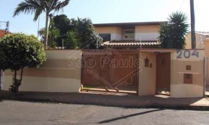 Casa com 3 quartos à venda no Centro, Araraquara , 355 m2 por R$ 1.050.000