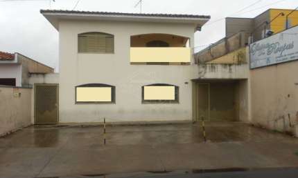 Casa com 4 quartos à venda na Vila Velosa, Araraquara  por R$ 900.000