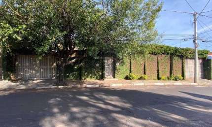 Casa com 5 quartos à venda na Vila José Bonifácio, Araraquara , 441 m2 por R$ 1.000.000