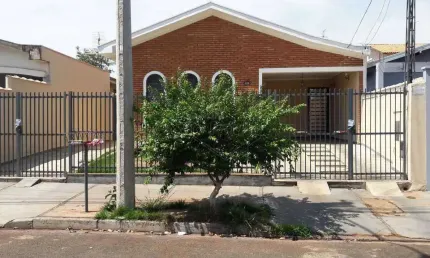Casa com 3 quartos à venda no Jardim Nova Época, Araraquara , 138 m2 por R$ 370.000