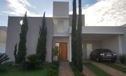 Casa com 3 quartos à venda no Jardim Bounganville, Araraquara , 193 m2 por R$ 950.000