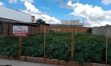 Terreno à venda no Jardim Santa Marta, Araraquara  por R$ 280.000