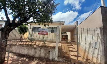 Casa com 2 quartos à venda no Jardim Ártico, Araraquara , 149 m2 por R$ 280.000