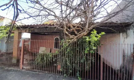 Casa com 4 quartos à venda no Jardim Bela Vista, Américo Brasiliense , 164 m2 por R$ 270.000