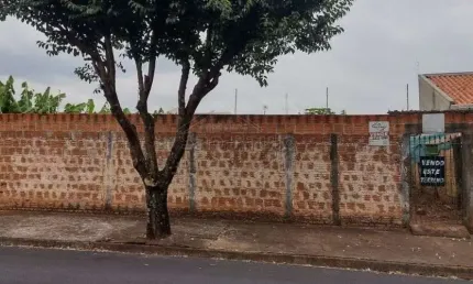 Terreno à venda no Jardim Residencial Itália, Araraquara , 18 m2 por R$ 200.000
