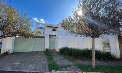 Casa com 3 quartos à venda na Vila José Bonifácio, Araraquara , 356 m2 por R$ 1.600.000