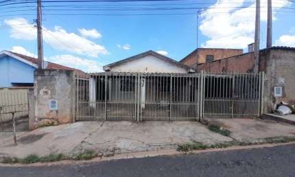 Casa com 2 quartos à venda no Jardim São José, Américo Brasiliense , 126 m2 por R$ 170.000
