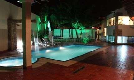 Casa com 03 dormitorios e piscina a venda no Vila Harmonia, Araraquara