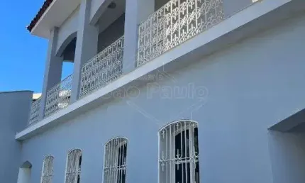 Casa com 3 quartos à venda na Vila Harmonia, Araraquara , 253 m2 por R$ 895.000