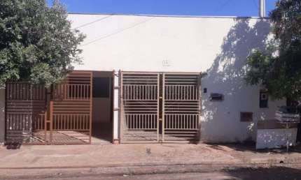 Casa com 4 quartos à venda no Jardim Maria Luiza, Araraquara , 166 m2 por R$ 205.000