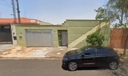 Casa a venda com 03 quartos no Vila Harmonia, Araraquara