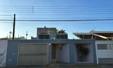 Casa com 4 quartos à venda no Residencial Cambuy, Araraquara , 219 m2 por R$ 850.000