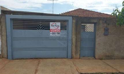 Casa com 2 quartos à venda no Centro, Américo Brasiliense , 131 m2 por R$ 290.000