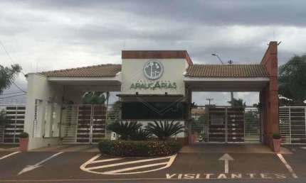Terreno em condomínio fechado à venda no Portal das Araucárias, Araraquara  por R$ 395.000