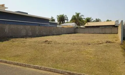 Terreno em condomínio fechado à venda no Portal das Araucárias, Araraquara  por R$ 370.000