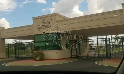 Terreno em condomínio fechado à venda no Condomínio Portal das Tipuanas, Araraquara  por R$ 370.000