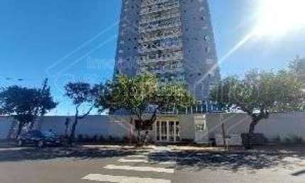 Apartamento com 3 quartos para alugar na Vila Xavier (Vila Xavier), Araraquara , 85 m2 por R$ 2.400
