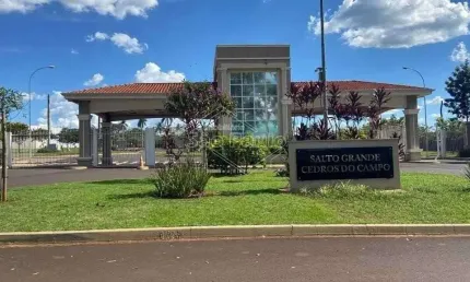 Terreno em condomínio fechado à venda no Jardim Salto Grande, Araraquara  por R$ 400.000