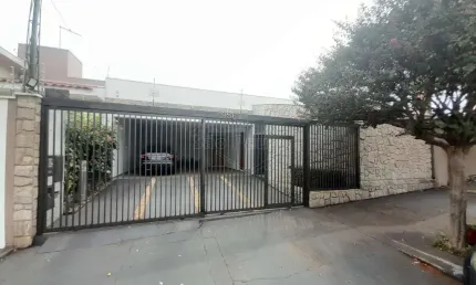 Casa com 4 quartos à venda na Vila Harmonia, Araraquara , 247 m2 por R$ 820.000