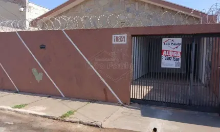 Casa com 3 quartos para alugar em nova vila cerqueira, américo brasiliense , 188 m2 por r$ 1.600