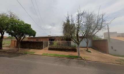 Casa com 3 quartos à venda na Vila Harmonia, Araraquara , 336 m2 por R$ 1.000.000