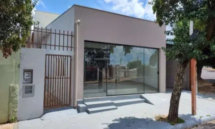 Casa comercial com 1 sala à venda no Jardim Brasil (Vila Xavier), Araraquara , 310 m2 por R$ 400.000