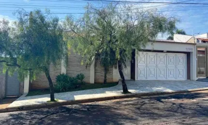 Casa comercial com 2 salas à venda na Vila Harmonia, Araraquara , 226 m2 por R$ 1.000.000