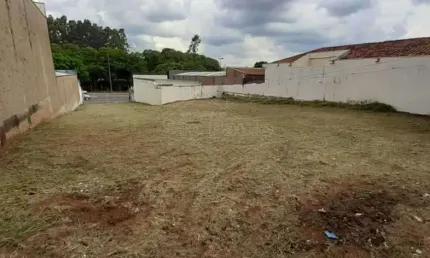 Terreno comercial à venda na Vila Velosa, Araraquara  por R$ 460.000