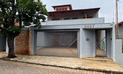 Casa comercial com 3 salas à venda no Centro, Araraquara , 334 m2 por R$ 950.000
