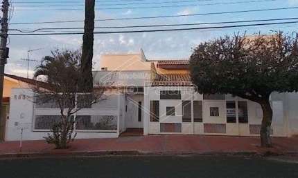 Casa comercial com 3 salas à venda na Vila Harmonia, Araraquara , 450 m2 por R$ 1.500.000
