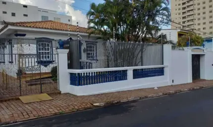 Casa comercial com 3 salas à venda no Centro, Araraquara , 267 m2 por R$ 1.600.000