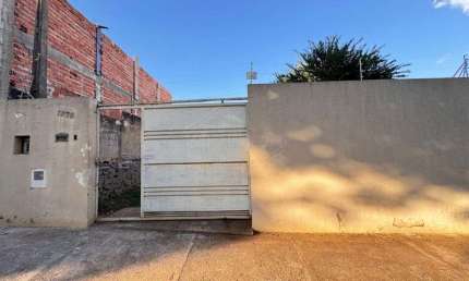 Casa com 3 quartos à venda no Jardim Adalberto Frederico de Oliveira Roxo I, Araraquara , 67 m2 por R$ 270.000