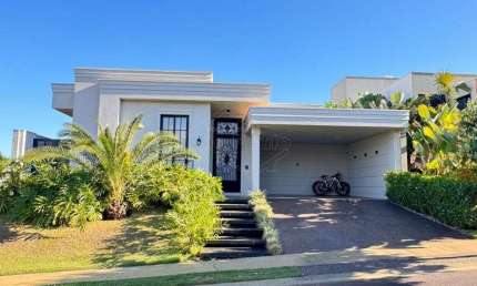 Casa em condomínio fechado com 3 quartos à venda na Quinta Das Laranjeiras, Araraquara , 240 m2 por R$ 2.650.000