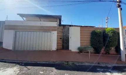 Casa com 3 quartos à venda em Nova Vila Cerqueira, Américo Brasiliense , 278 m2 por R$ 845.000