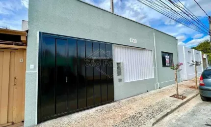 Casa com 3 quartos à venda no Centro, Araraquara , 162 m2 por R$ 550.000