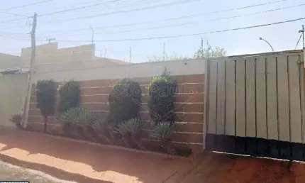 Terreno à venda em Nova Vila Cerqueira, Américo Brasiliense  por R$ 320.000