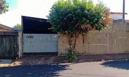 Barracão / Galpão / Depósito à venda na Vila Yamada, Araraquara , 121 m2 por R$ 120.000