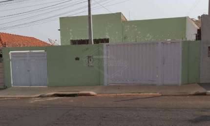 Casa com 2 quartos à venda no Jardim do Carmo, Araraquara , 145 m2 por R$ 270.000