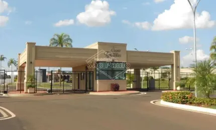 Terreno em condomínio fechado à venda no Condomínio Quinta das Tipuanas, Araraquara  por R$ 480.000