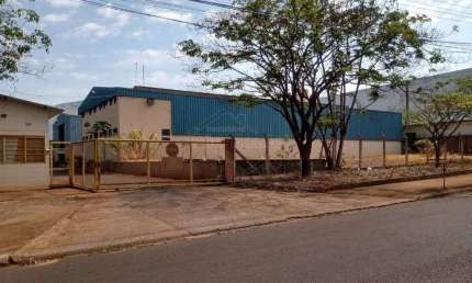 Barracão / Galpão / Depósito com 1 sala à venda no 5 Distrito Industrial, Araraquara , 1356 m2 por R$ 2.600.000
