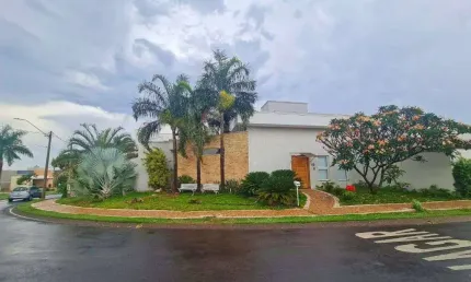 Casa em condomínio fechado com 4 quartos à venda no Parque Residencial Damha, Araraquara , 300 m2 por R$ 1.800.000