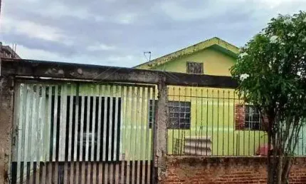 Casa com 4 quartos à venda no Jardim Santa Terezinha, Américo Brasiliense , 129 m2 por R$ 250.000