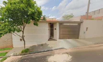 Casa com 2 quartos à venda na Vila Harmonia, Araraquara , 120 m2 por R$ 490.000
