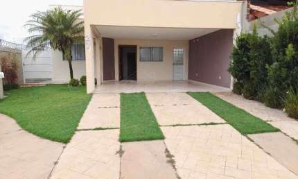 Casa em condomínio fechado com 3 quartos à venda no Jardim Maria Luiza, Araraquara , 120 m2 por R$ 530.000